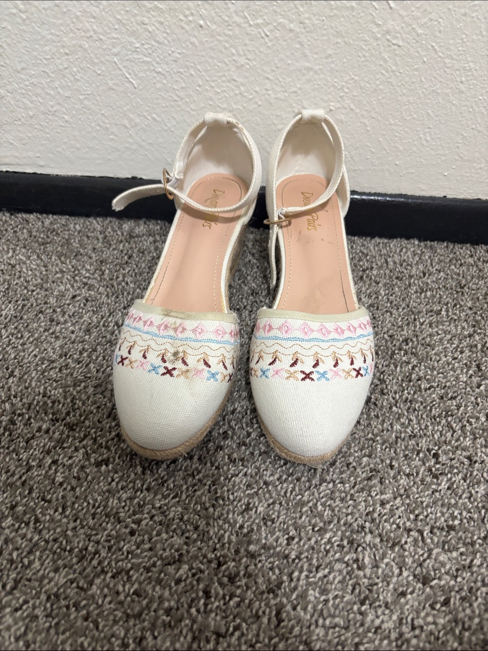 Dream Pairs Ivory Espadrille Flats with Pastel Embroidery